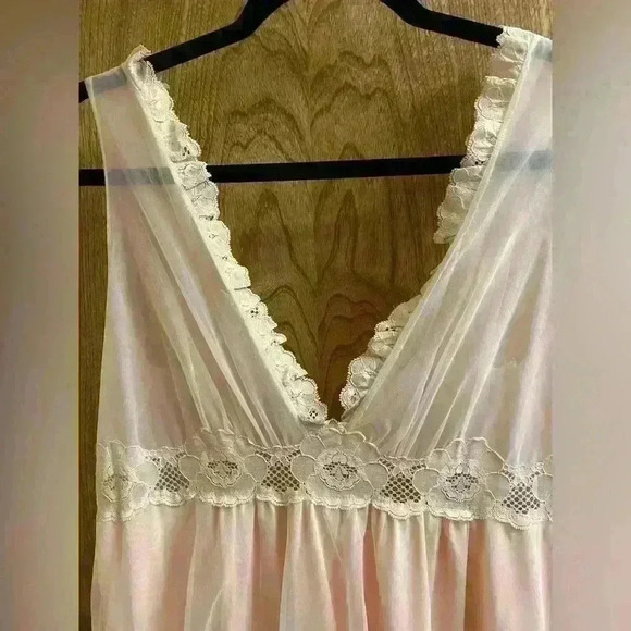 VTG Intime California Pink/Ivory Sheer & Lace Sleeveless Night Gown Womens Sz M - Picture 3 of 8